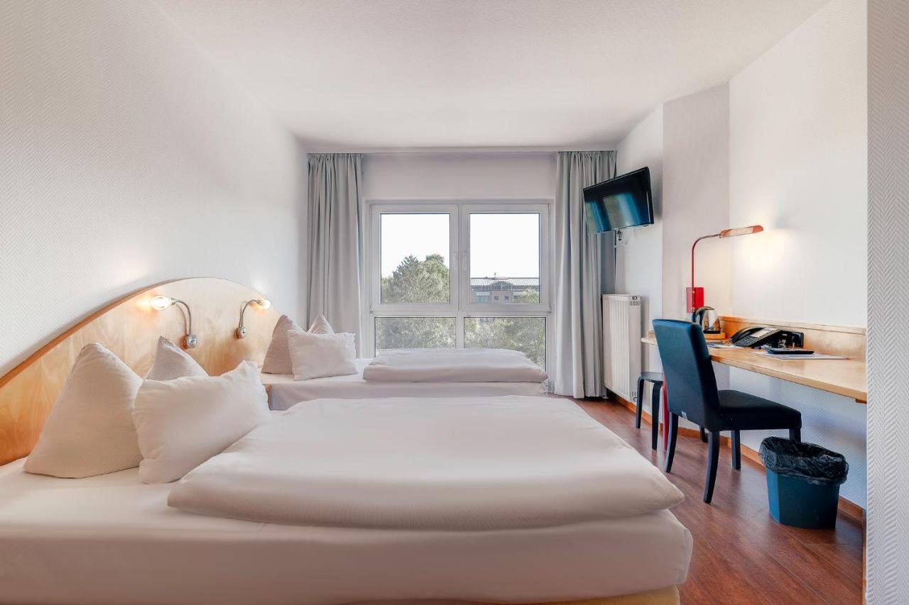 Ambiente Langenhagen Hannover By Tulip Inn Exterior photo